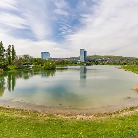 Harmony With Free Parking Apartment *