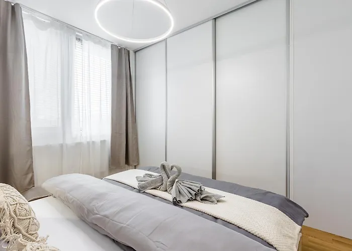 Harmony With Free Parking